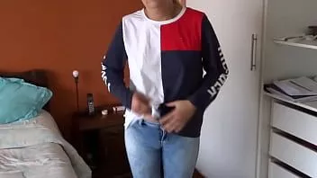 play ربيب cums على زوجة أبيها كس مشعر بعد مشاهدة لها يستمني