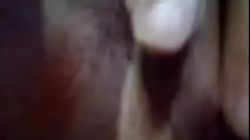play Ninecutnthik الآسيوية صديق العضو التناسلي النسوي اللعب وإغاظة لي