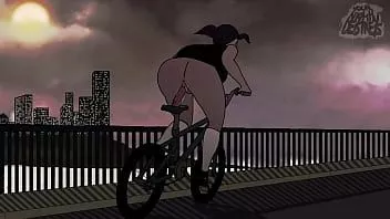 play Vrouw neukt zichzelf op haar dildo-fiets (met geluid)