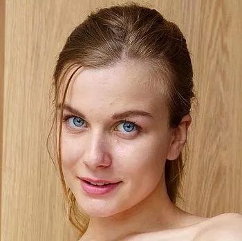 ポルノスター Lana Broks