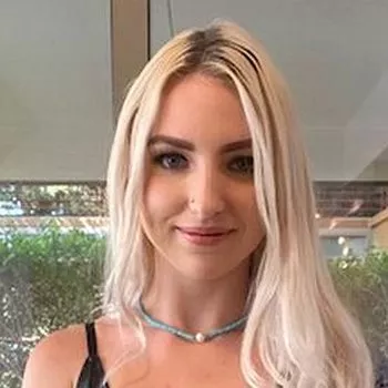 ポルノスター Britt Blair