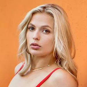 Porno Yıldızı Sloan Harper