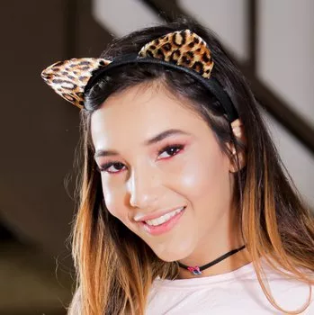 ポルノスター Kitty Carrera